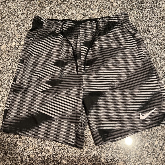 Nike Other - Nike Stripe Basketball Shorts Gray And Black Large